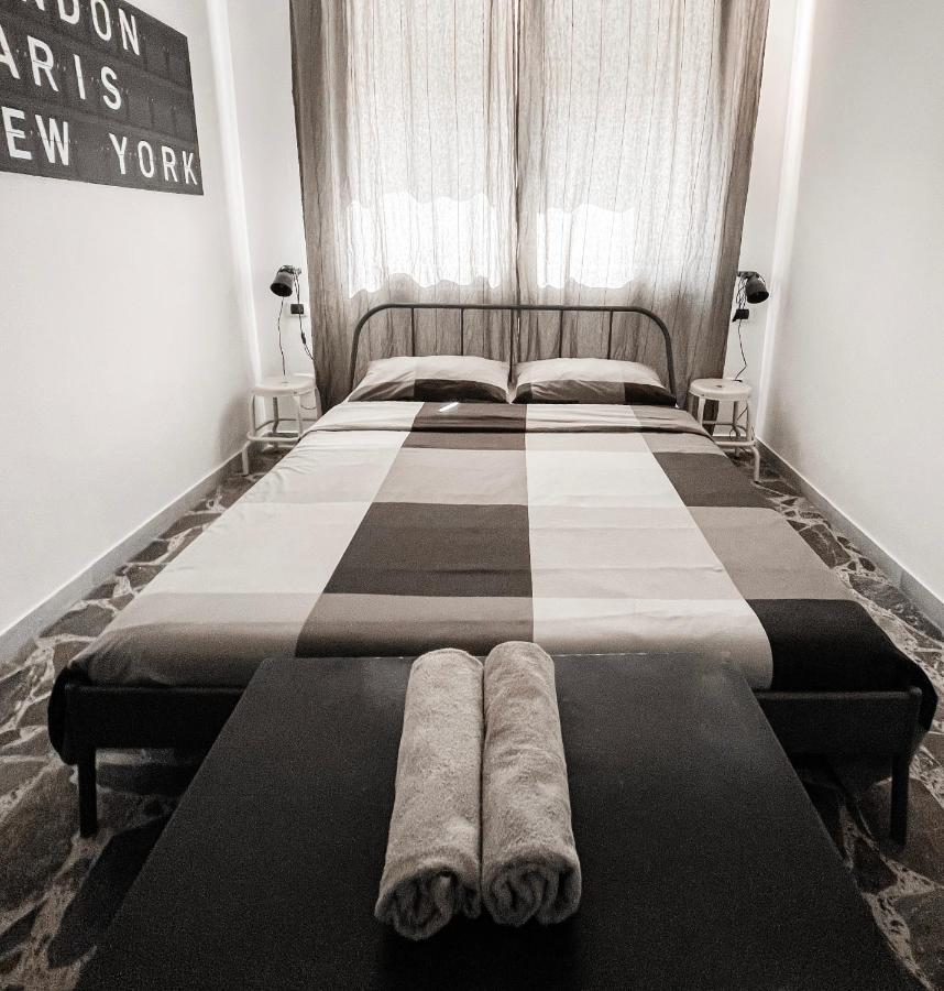 Wanderlust B&B Lecce Esterno foto